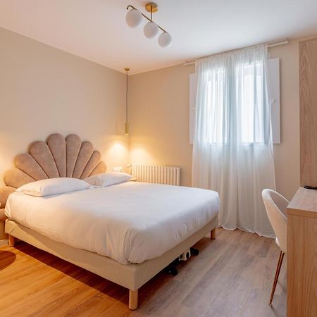 Grand Hotel Senia Orly Bagian luar foto