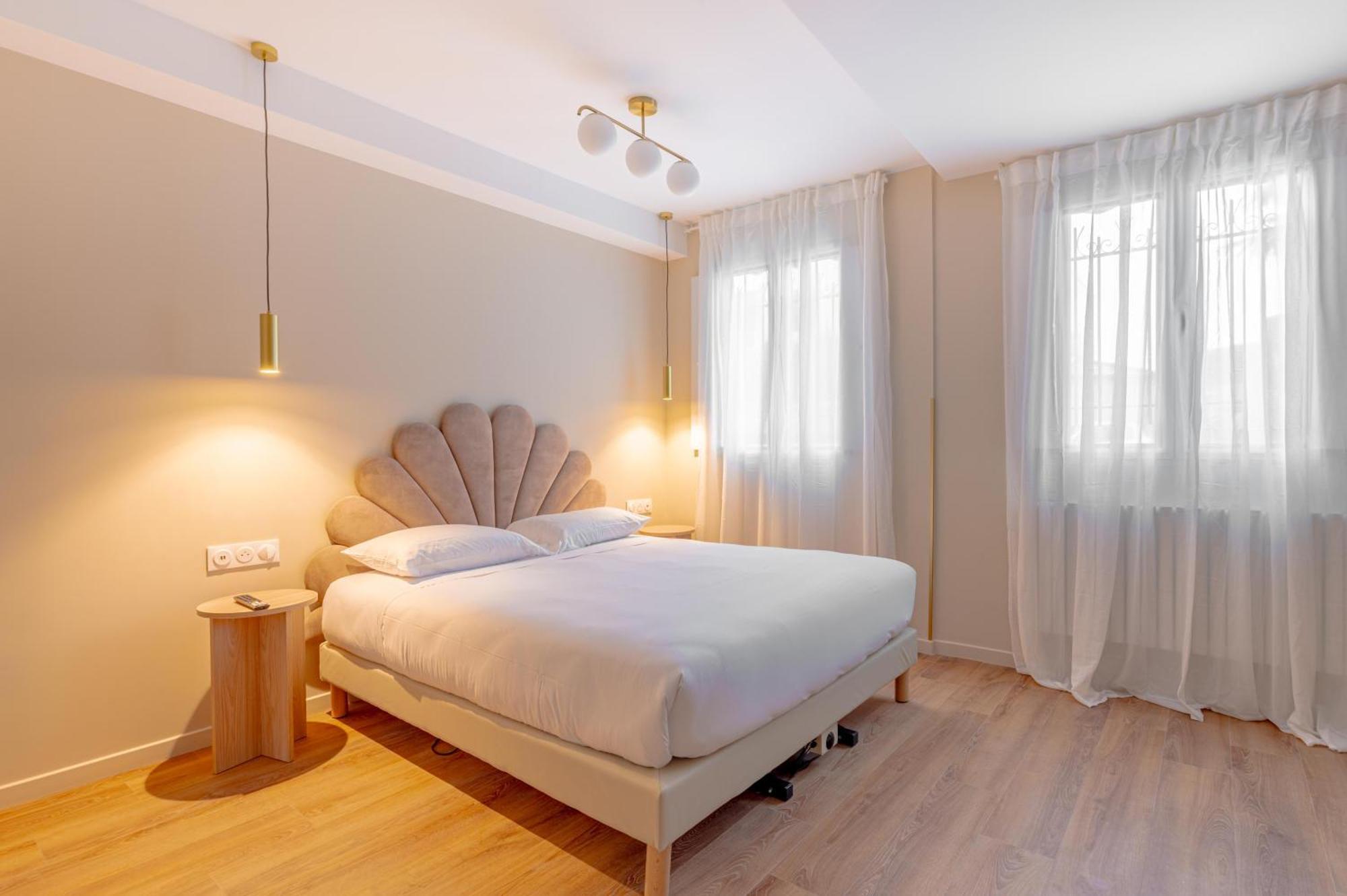 Grand Hotel Senia Orly Bagian luar foto
