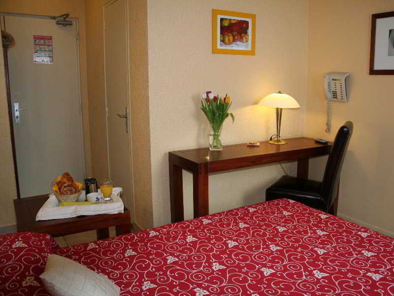 Grand Hotel Senia Orly Bagian luar foto